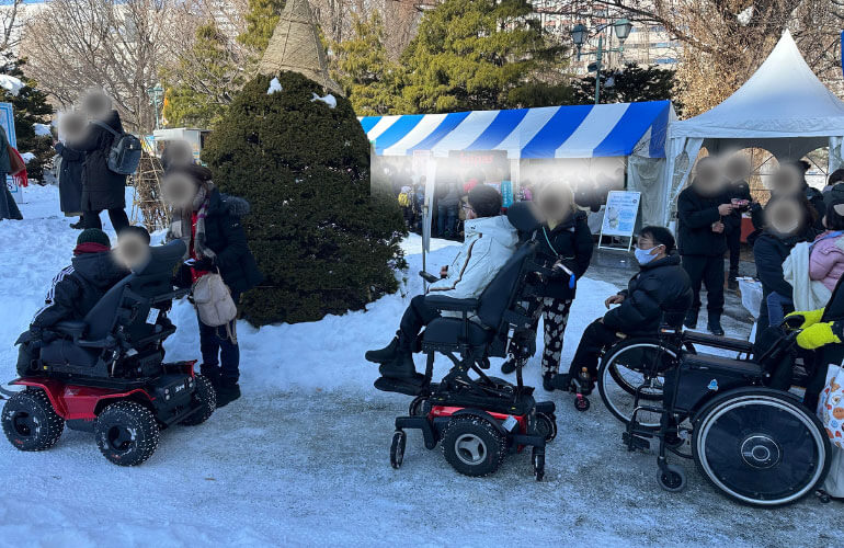 XT4-and-M360-in-Snow-Festival-770-x-500.png