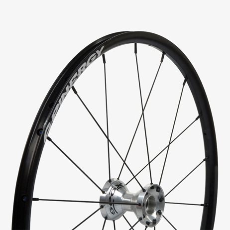 スピナジーホイール 18本スポーク