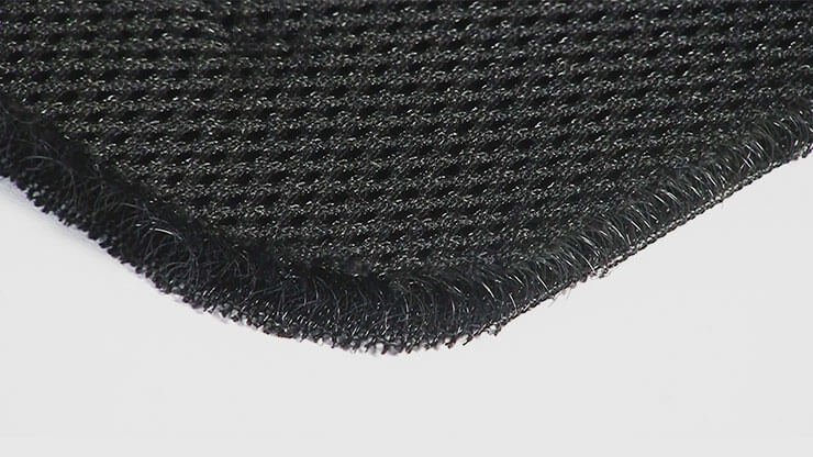 吸湿発散性カバー